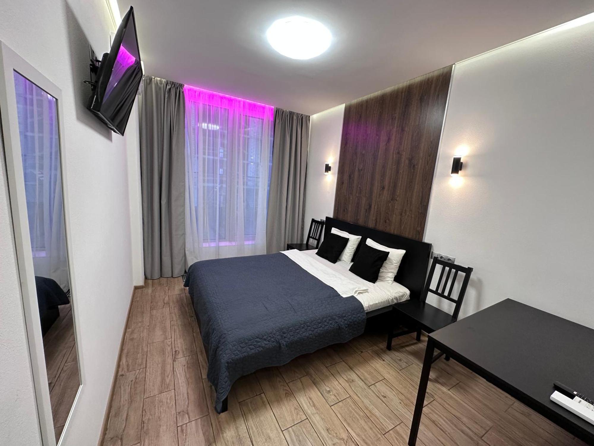 Rybalsky Studio Apartment Dnipro View Kiev Extérieur photo